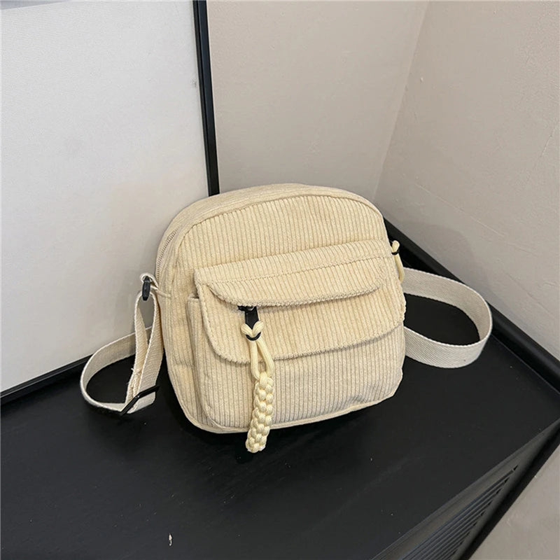 Bolsa Feminina Toti de Veludo Crossbody