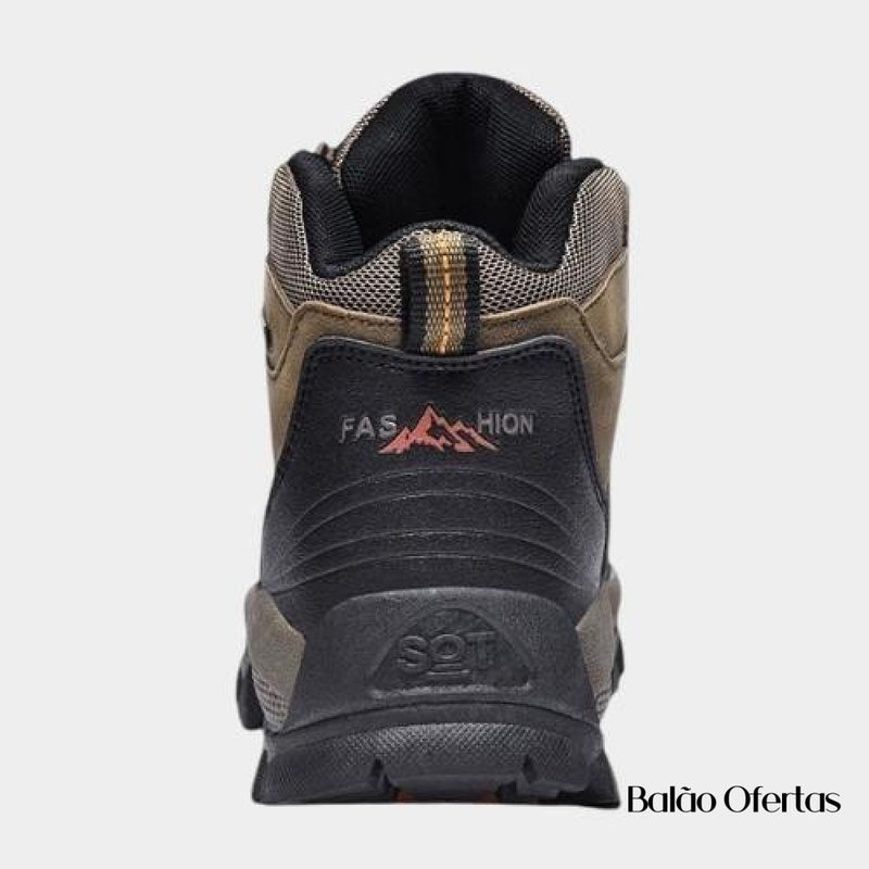 Bota Masculina à Prova D'água com Sola Protect Adventure Men